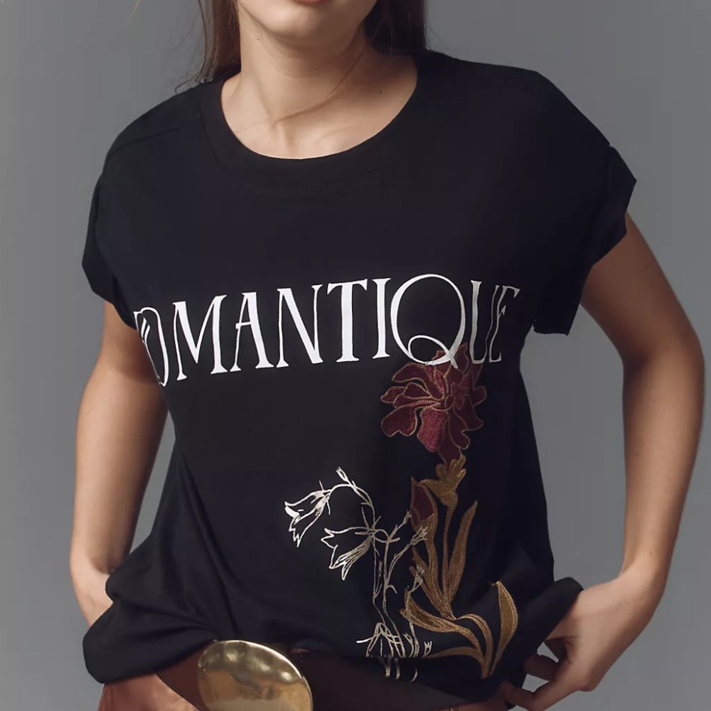 Romantique Embroidered Floral Logo Tee - Black